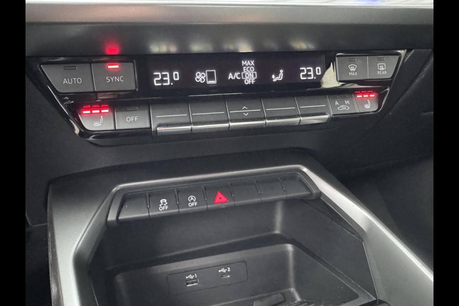 Audi A3 Sportback 150pk 35 TFSI Business edition S-Tronic Keyless LaneAssist CarPlay Navi Garantie
