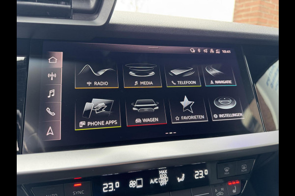 Audi A3 Sportback 150pk 35 TFSI Business edition S-Tronic Keyless LaneAssist CarPlay Navi Garantie