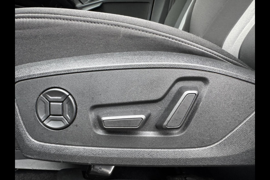 Audi A3 Sportback 150pk 35 TFSI Business edition S-Tronic Keyless LaneAssist CarPlay Navi Garantie