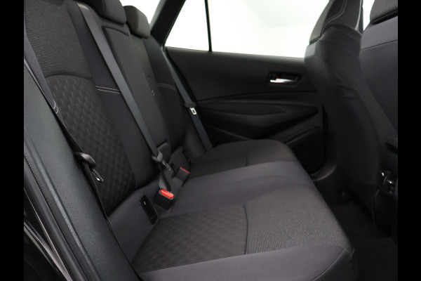 Toyota Corolla Touring Sports Hybrid 140 Business Luxury | Stuur- & Stoelverwarming | Parkeersensoren | Navigatie | Apple Carplay & AndroidAUTO |