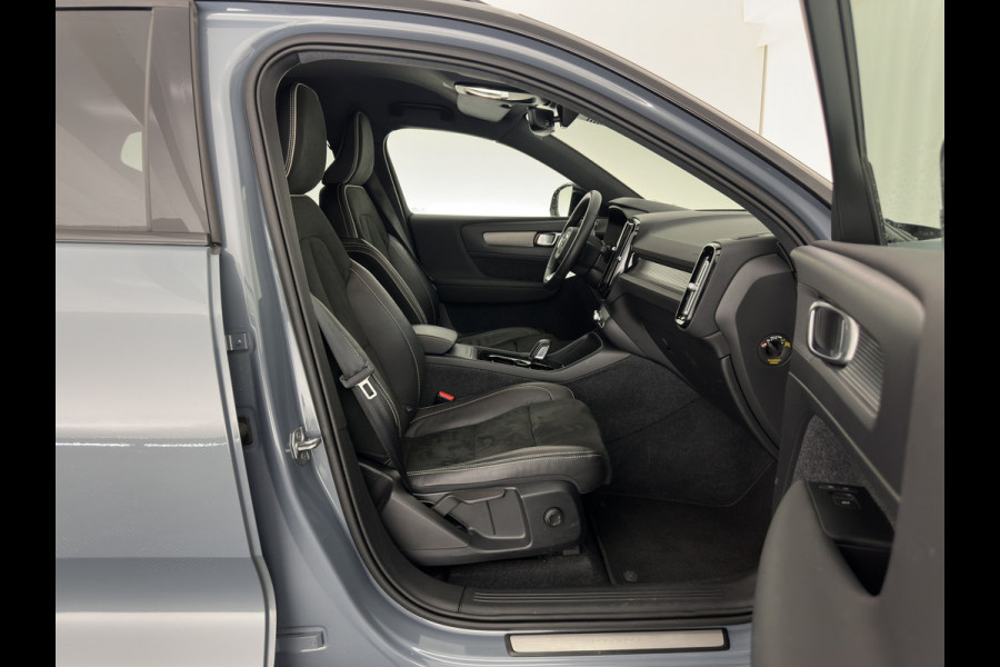 Volvo XC40 Recharge Twin Plus *LEATHER-ALCANTARA | DIGI-COCKPIT | FULL-LED | PREMIUM-AUDIO | TOP-VIEW | CARPLAY | NAVI-FULLMAP | ECC | PDC | KEYLESS | HEATED-SPORTSEATS | BLIS | PRIVACY-GLASS | TOWBAR | 19 "ALU