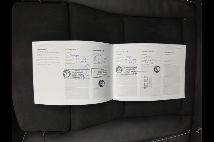 Volvo XC40 Recharge Twin Plus *LEATHER-ALCANTARA | DIGI-COCKPIT | FULL-LED | PREMIUM-AUDIO | TOP-VIEW | CARPLAY | NAVI-FULLMAP | ECC | PDC | KEYLESS | HEATED-SPORTSEATS | BLIS | PRIVACY-GLASS | TOWBAR | 19 "ALU