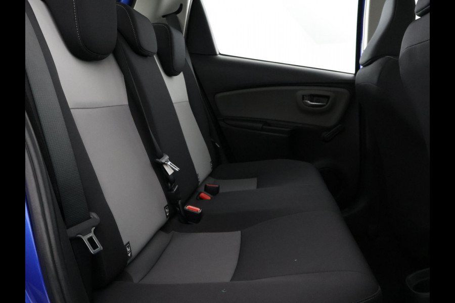 Toyota Yaris 1.0 VVT-i Energy | Dealer onderhouden | Airco | Camera