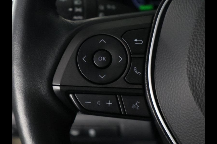 Toyota Corolla Hybrid 140 Business | Stuur-/& Stoelverwarming | Apple Carplay & AndroidAUTO | Navigatie