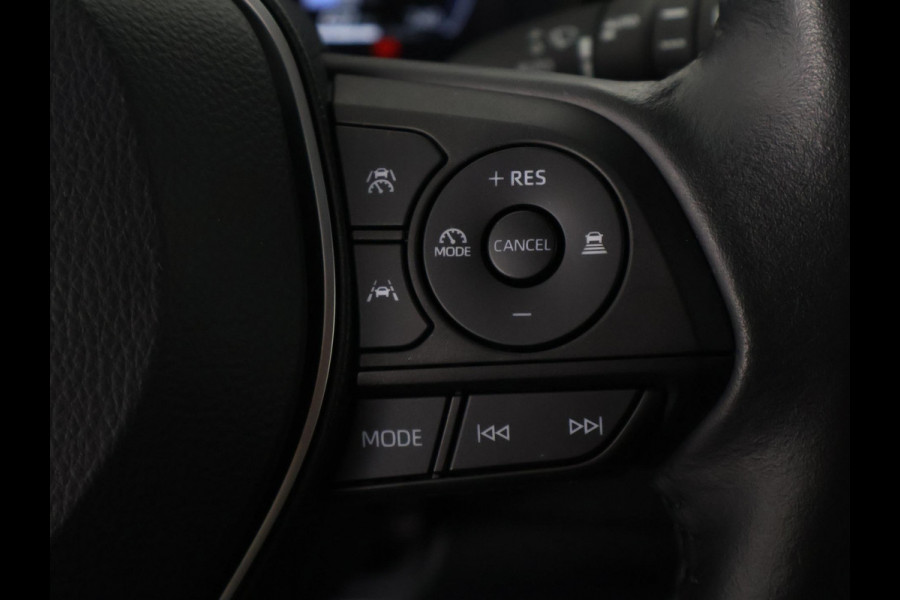 Toyota Corolla Hybrid 140 Business | Stuur-/& Stoelverwarming | Apple Carplay & AndroidAUTO | Navigatie