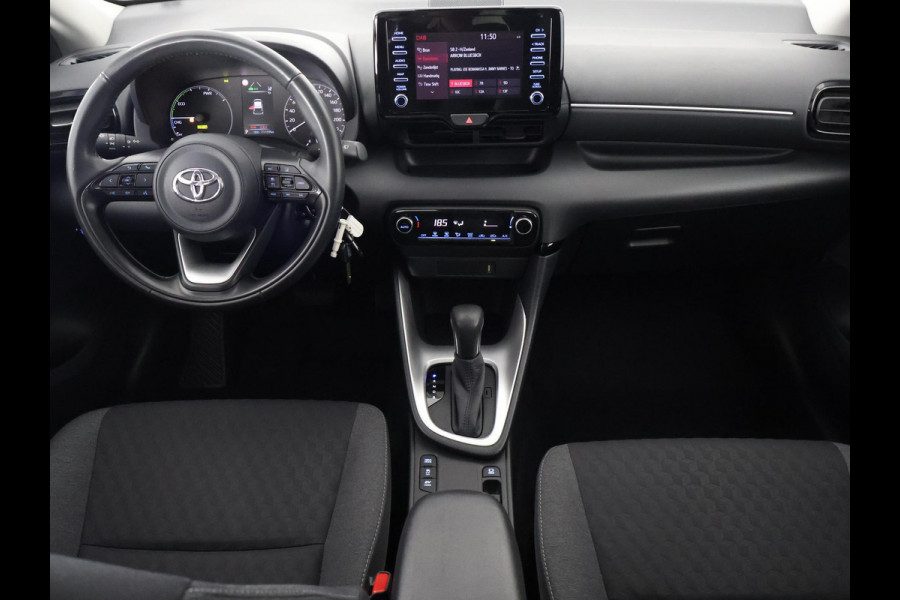 Toyota Yaris 1.5 Hybrid Business Black Edition | Apple Carplay & AndroidAUTO | Privacy Glass |