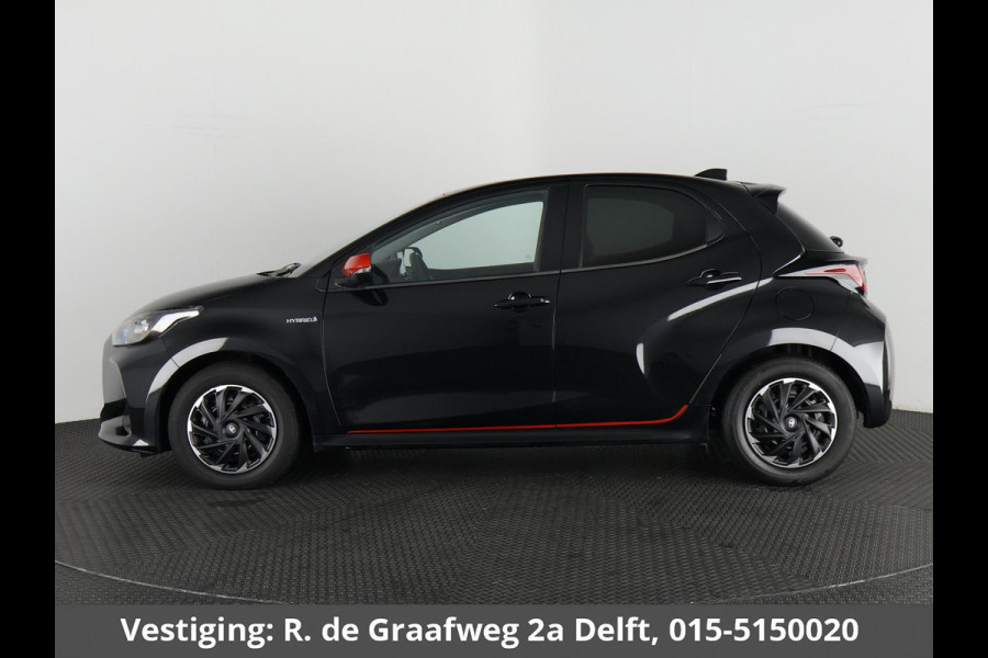 Toyota Yaris 1.5 Hybrid Business Black Edition | Apple Carplay & AndroidAUTO | Privacy Glass |