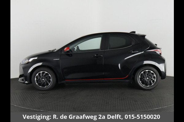 Toyota Yaris 1.5 Hybrid Business Black Edition | Apple Carplay & AndroidAUTO | Privacy Glass |