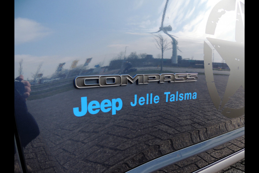 Jeep Compass 4xe 240 Plug-in Hybrid Electric S