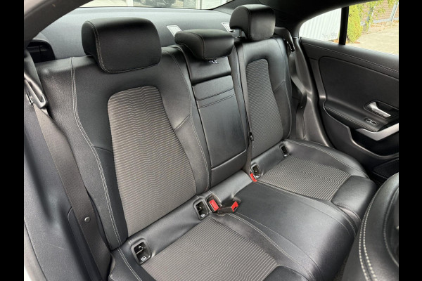 Mercedes-Benz CLA-Klasse 250e AMG CAM/LMV-18/LEER/NAVI/PANO