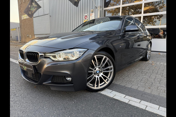 BMW 3-serie 320i M Performance CARPLAY/LED/CAM/M18/LEER/NAVI