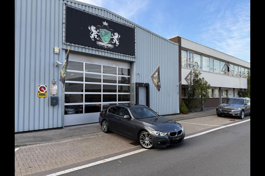 BMW 3-serie 320i M Performance CARPLAY/LED/CAM/M18/LEER/NAVI