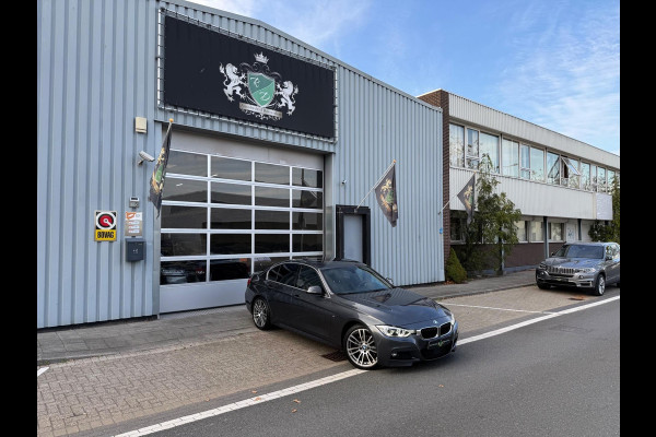 BMW 3-serie 320i M Performance CARPLAY/LED/CAM/M18/LEER/NAVI
