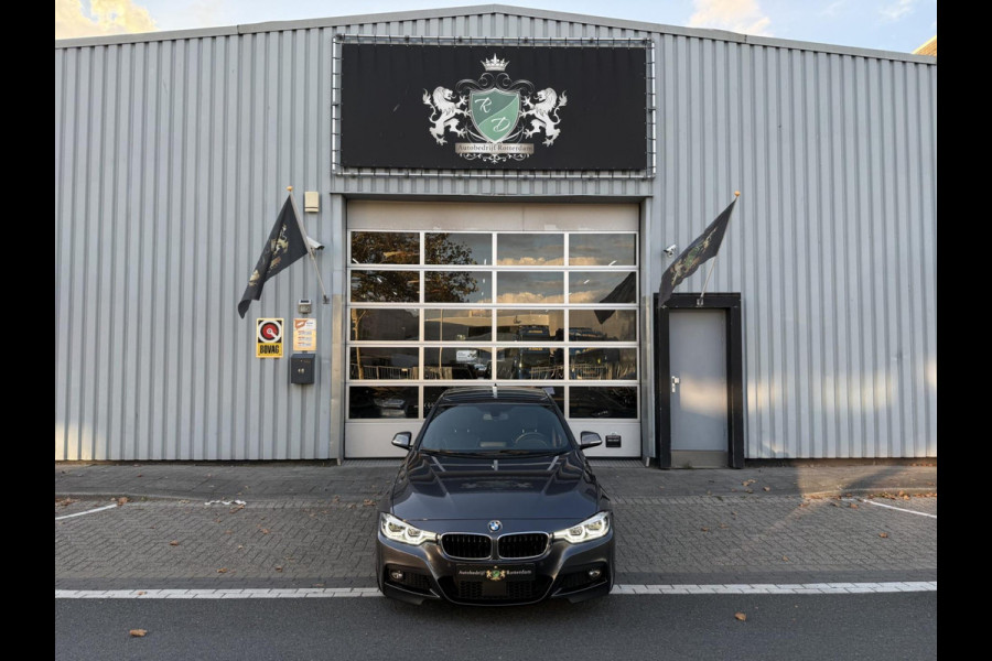 BMW 3-serie 320i M Performance CARPLAY/LED/CAM/M18/LEER/NAVI