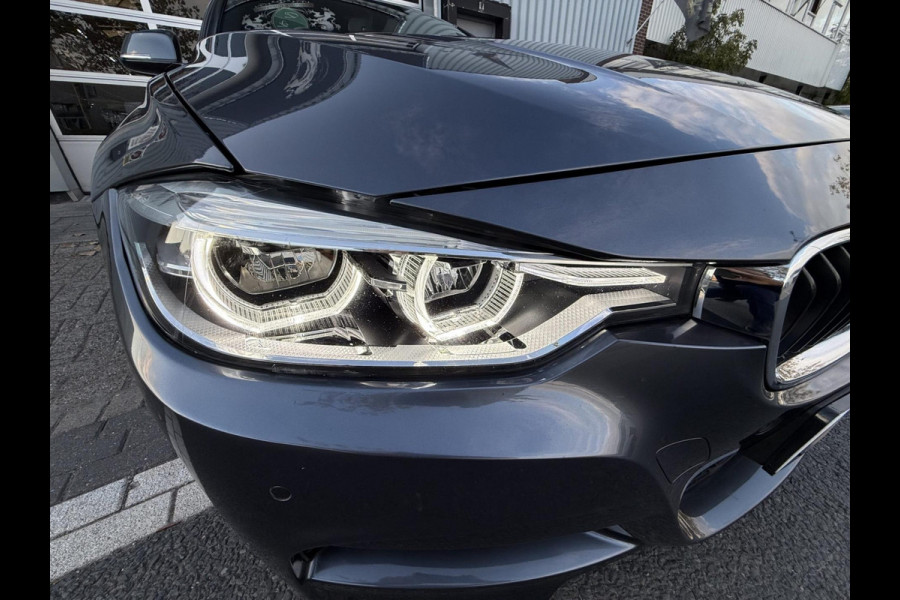BMW 3-serie 320i M Performance CARPLAY/LED/CAM/M18/LEER/NAVI