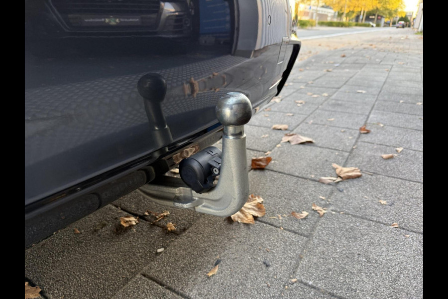 BMW 3-serie 320i M Performance CARPLAY/LED/CAM/M18/LEER/NAVI