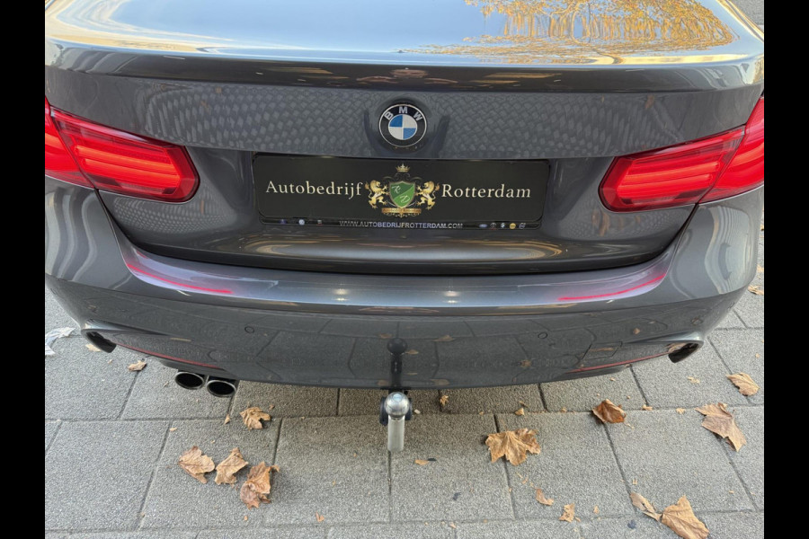 BMW 3-serie 320i M Performance CARPLAY/LED/CAM/M18/LEER/NAVI
