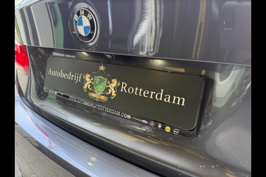 BMW 3-serie 320i M Performance CARPLAY/LED/CAM/M18/LEER/NAVI