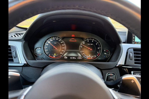 BMW 3-serie 320i M Performance CARPLAY/LED/CAM/M18/LEER/NAVI