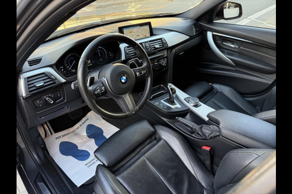 BMW 3-serie 320i M Performance CARPLAY/LED/CAM/M18/LEER/NAVI