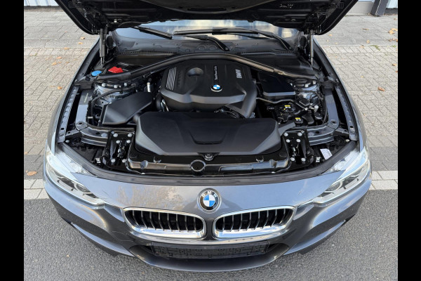 BMW 3-serie 320i M Performance CARPLAY/LED/CAM/M18/LEER/NAVI