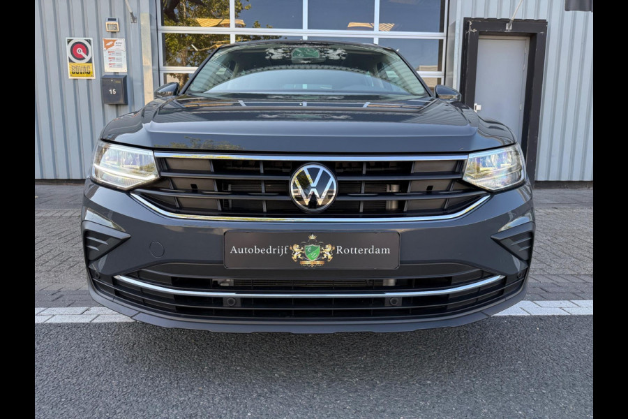 Volkswagen Tiguan 1.4 TSI eHybrid ACC/PDC V&A/LMV/NAVI/PANO