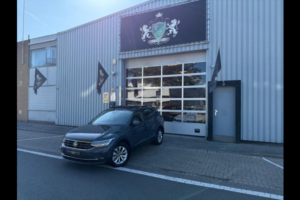 Volkswagen Tiguan 1.4 TSI eHybrid ACC/PDC V&A/LMV/NAVI/PANO
