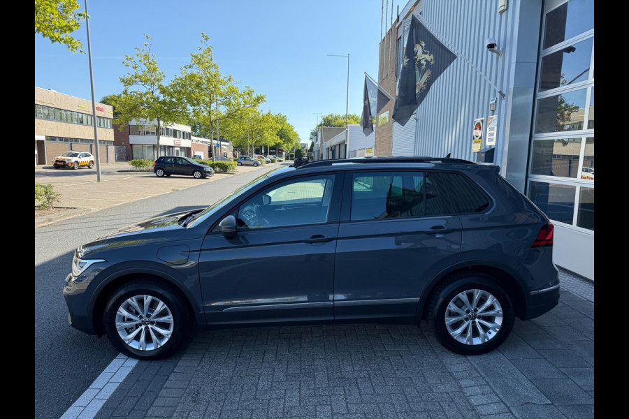 Volkswagen Tiguan 1.4 TSI eHybrid ACC/PDC V&A/LMV/NAVI/PANO