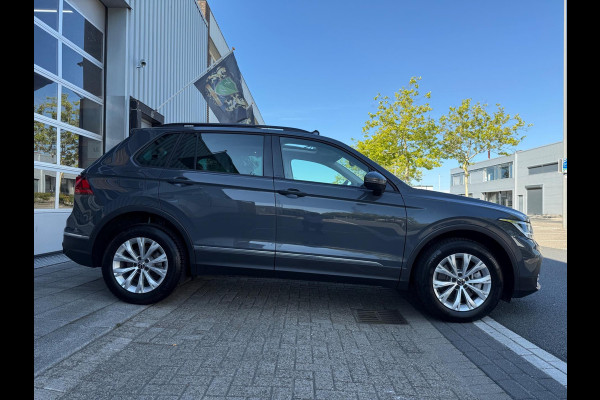 Volkswagen Tiguan 1.4 TSI eHybrid ACC/PDC V&A/LMV/NAVI/PANO