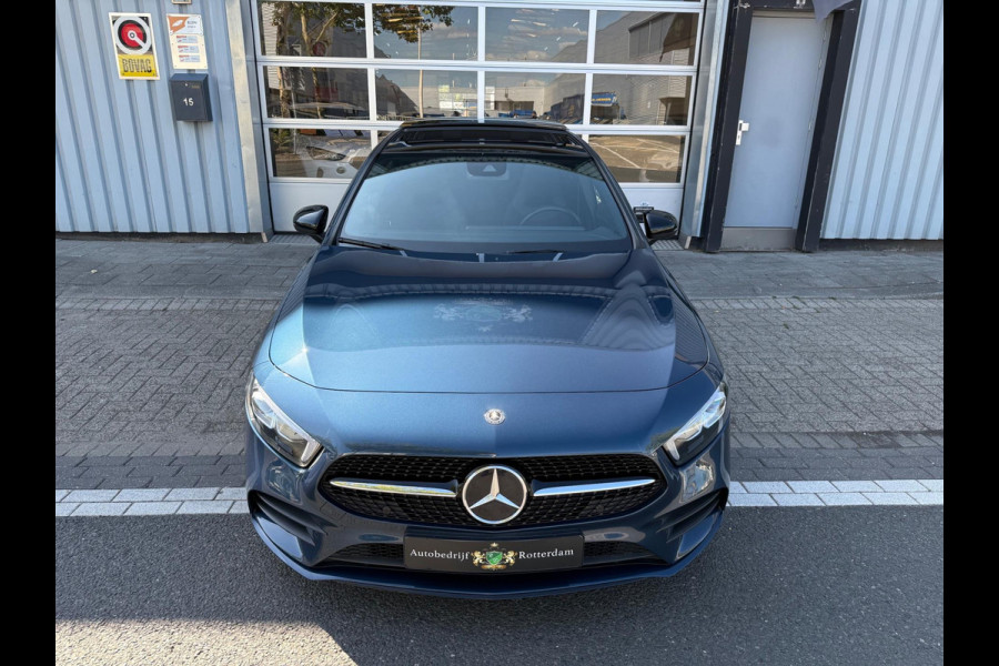 Mercedes-Benz A-Klasse 250 e AMG LED/PDC/CAM/NAVI/LEER/LMV19