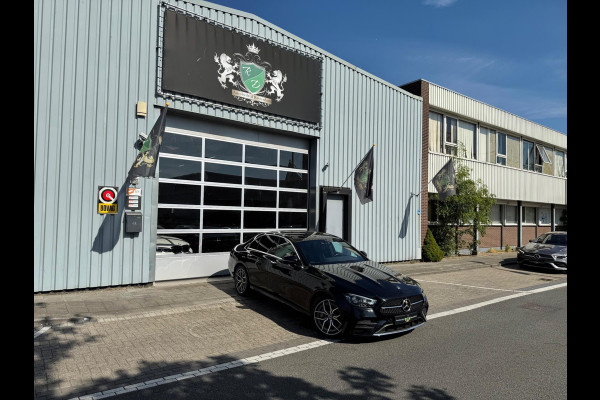 Mercedes-Benz E-Klasse 300 e AMG LEDER/NAVI/PANO/BURMESTER®