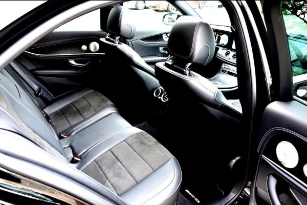 Mercedes-Benz E-Klasse 300 e AMG LEDER/NAVI/PANO/BURMESTER®