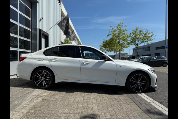 BMW 3-serie 330e High Executive M Performance CARBON/LASER