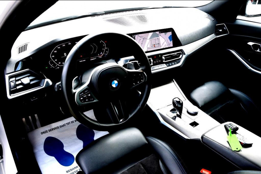 BMW 3-serie 330e High Executive M Performance CARBON/LASER