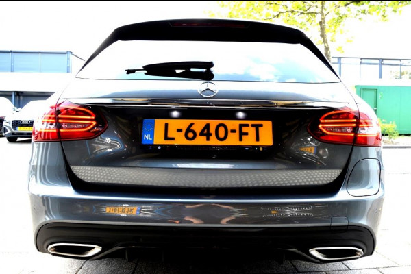 Mercedes-Benz C-Klasse Estate 300 e AMG 360º/LEER/NAVI/PANO