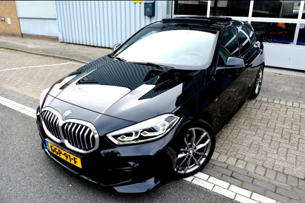 BMW 1-serie 118i High Executive M-Sport LMV18/CAM/NAVI/PANO