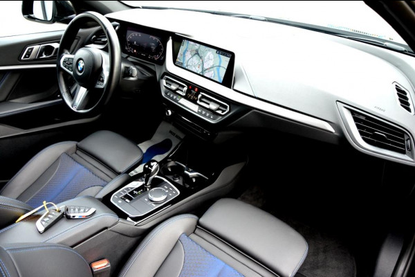 BMW 1-serie 118i High Executive M-Sport LMV18/CAM/NAVI/PANO