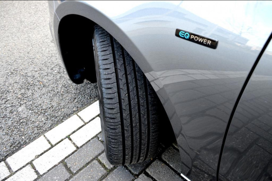 Mercedes-Benz A-Klasse 250 e AMG LED/PDC/CAM/LEER/NAVI/PANO