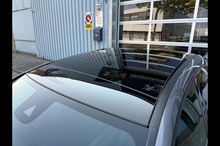 Mercedes-Benz A-Klasse 250 e AMG LED/PDC/CAM/LEER/NAVI/PANO