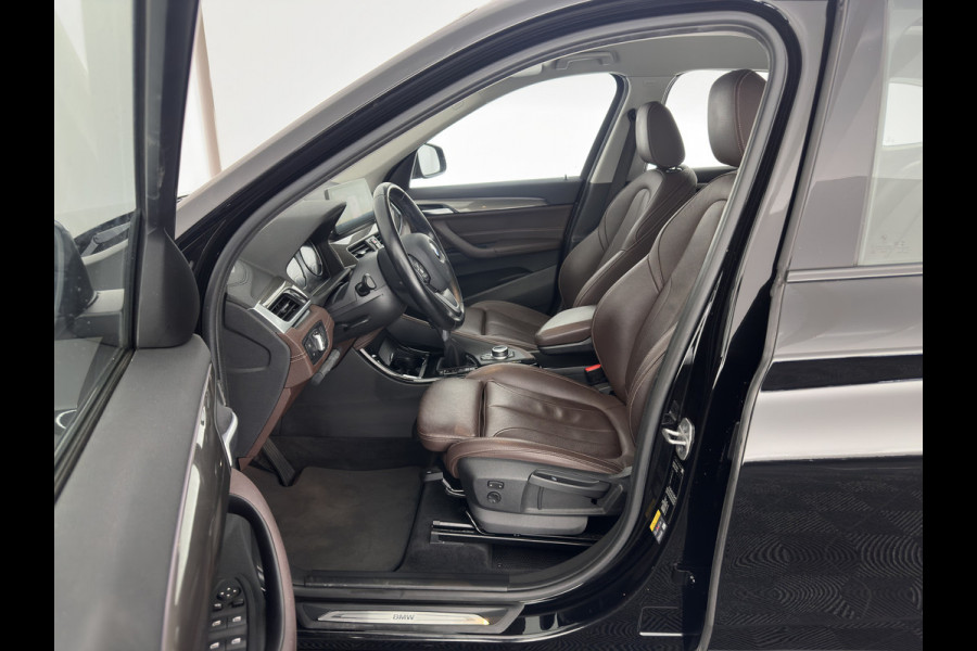 BMW X1 xDrive25e X-Line eDrive Edition AWD (Plug-In) (INCL-BTW) Aut * LUXURY-LEATHER | HEAD-UP | LEATHER-FABRIC | FULL-LED | NAVI-FULLMAP | HEATED-SPORTSEATS | AMBIENT-LIGHT |  ECC | PDC |  18''ALU*