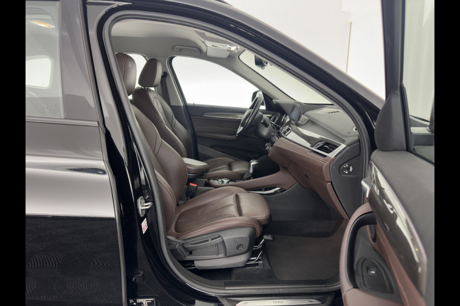 BMW X1 xDrive25e X-Line eDrive Edition AWD (Plug-In) (INCL-BTW) Aut * LUXURY-LEATHER | HEAD-UP | LEATHER-FABRIC | FULL-LED | NAVI-FULLMAP | HEATED-SPORTSEATS | AMBIENT-LIGHT |  ECC | PDC |  18''ALU*