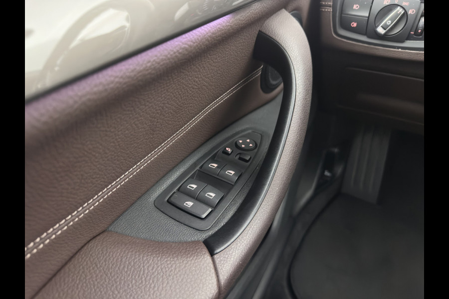 BMW X1 xDrive25e X-Line eDrive Edition AWD (Plug-In) (INCL-BTW) Aut * LUXURY-LEATHER | HEAD-UP | LEATHER-FABRIC | FULL-LED | NAVI-FULLMAP | HEATED-SPORTSEATS | AMBIENT-LIGHT |  ECC | PDC |  18''ALU*