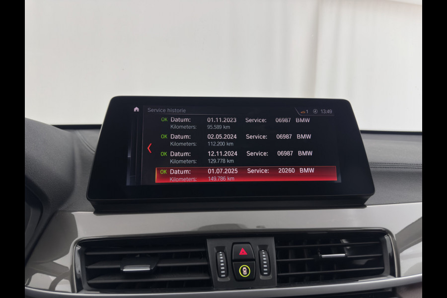 BMW X1 xDrive25e X-Line eDrive Edition AWD (Plug-In) (INCL-BTW) Aut * LUXURY-LEATHER | HEAD-UP | LEATHER-FABRIC | FULL-LED | NAVI-FULLMAP | HEATED-SPORTSEATS | AMBIENT-LIGHT |  ECC | PDC |  18''ALU*