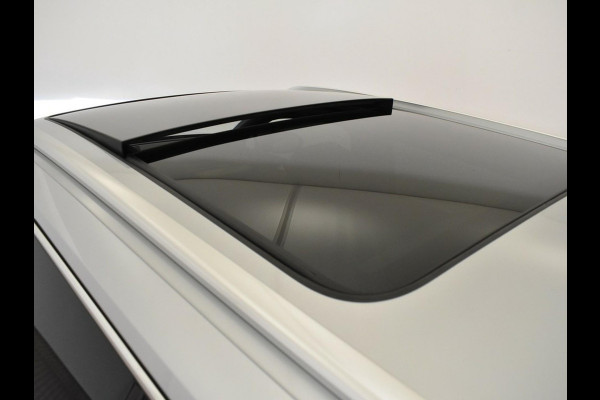 Volkswagen Passat Variant Highline R LEER/NAV/360º CAM/PANO