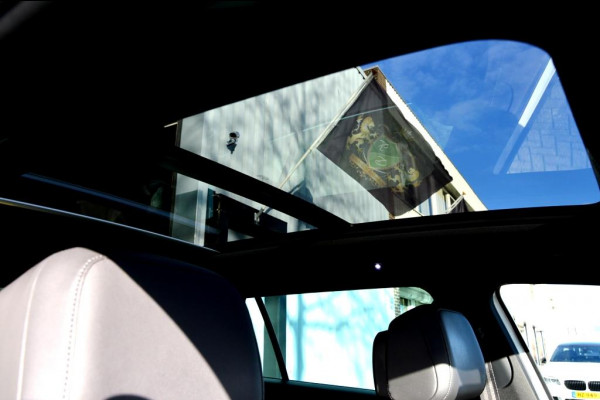 Volkswagen Passat Variant Highline R LEER/NAV/360º CAM/PANO