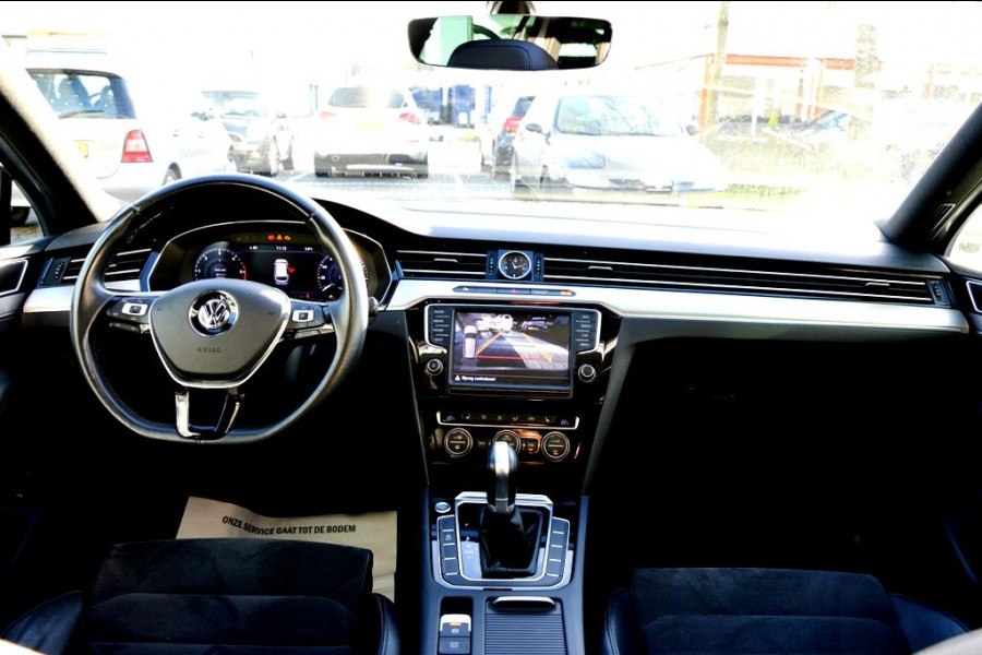 Volkswagen Passat Variant Highline R LEER/NAV/360º CAM/PANO