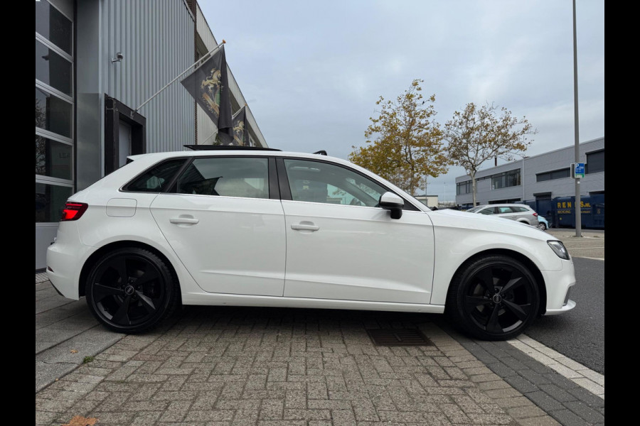 Audi A3 Sportback 1.5 TFSI Sport 150PK PDC/LMV-18/NAVI/PANO