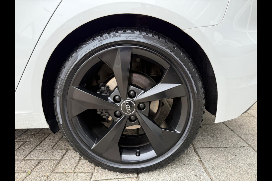 Audi A3 Sportback 1.5 TFSI Sport 150PK PDC/LMV-18/NAVI/PANO