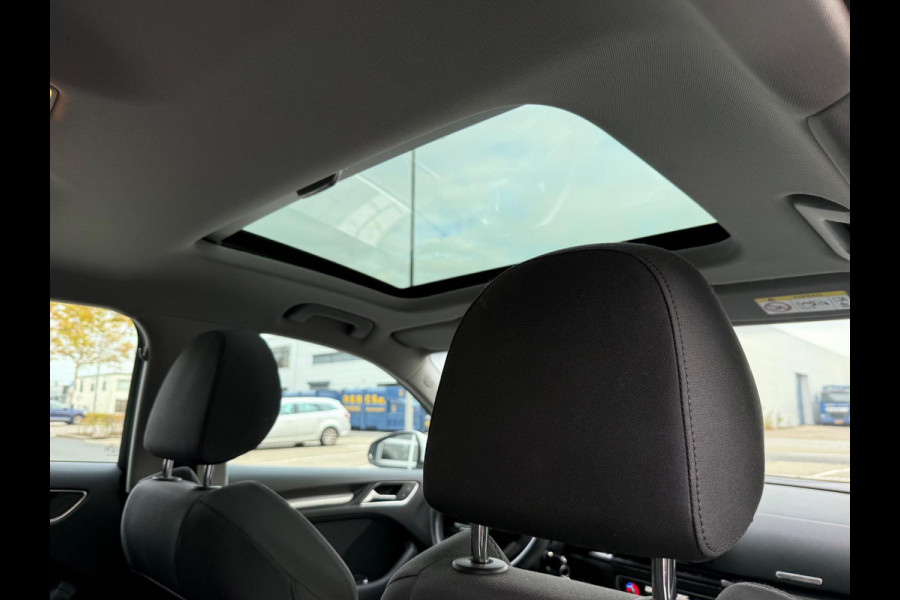 Audi A3 Sportback 1.5 TFSI Sport 150PK PDC/LMV-18/NAVI/PANO