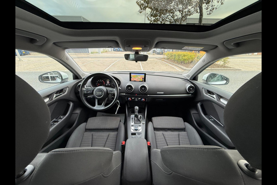 Audi A3 Sportback 1.5 TFSI Sport 150PK PDC/LMV-18/NAVI/PANO